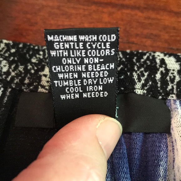 Alfani Blue Tie Dye Split Neck Pullover Blouse 2X - Picture 4 of 8